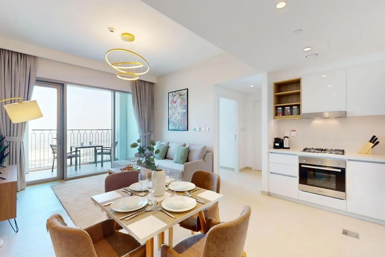 Downtown Views Ii, Tower 2- Calm One Bedroom Dubaj Apartman